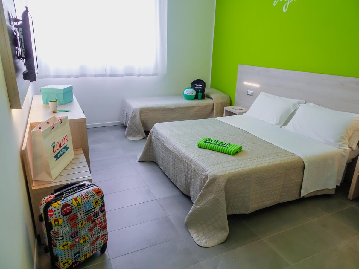 Color Green Village Cesenatico Family Ngoại thất bức ảnh